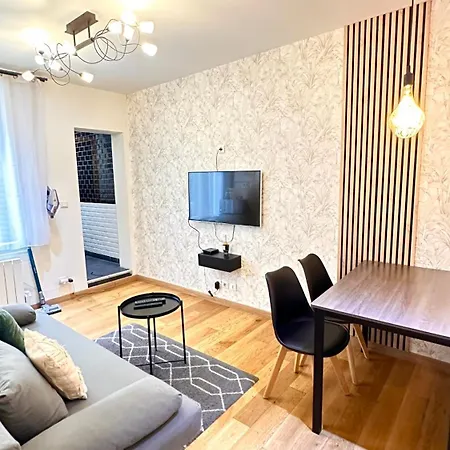 Appartamento Amazing House Near To Saint Lazar&lafayette! Parigi